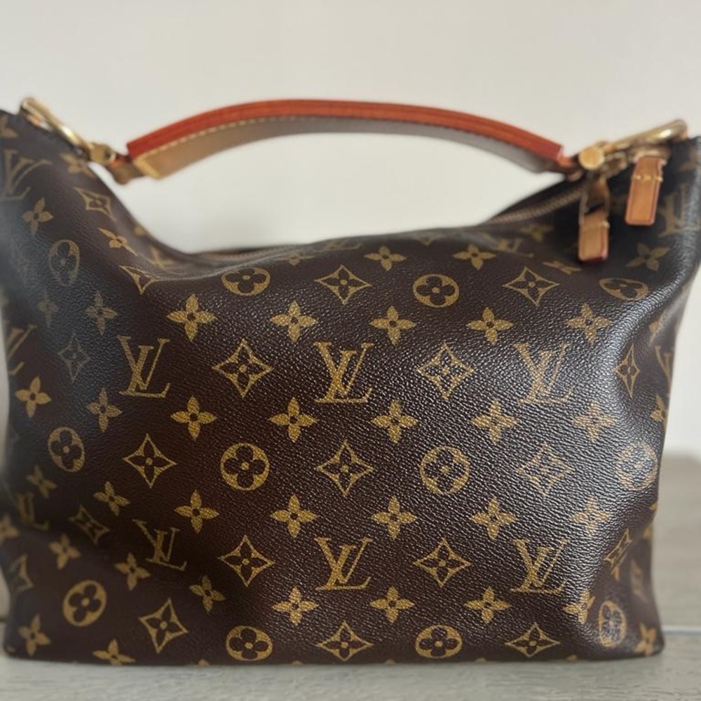 Authentic Louis Vuitton Monogram Sully